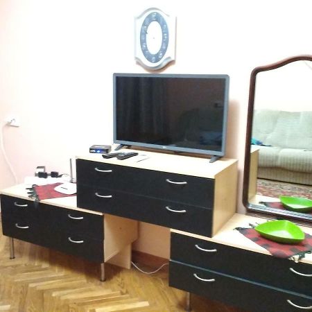 Lighthouse Apartment Chisinau Ngoại thất bức ảnh