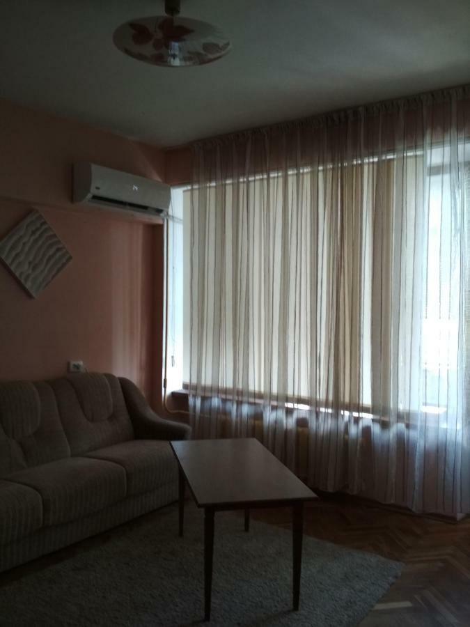 Lighthouse Apartment Chisinau Ngoại thất bức ảnh